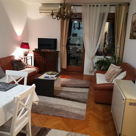 Rajana , Beograd - Hram Svetog Save Apartment Екстериор снимка