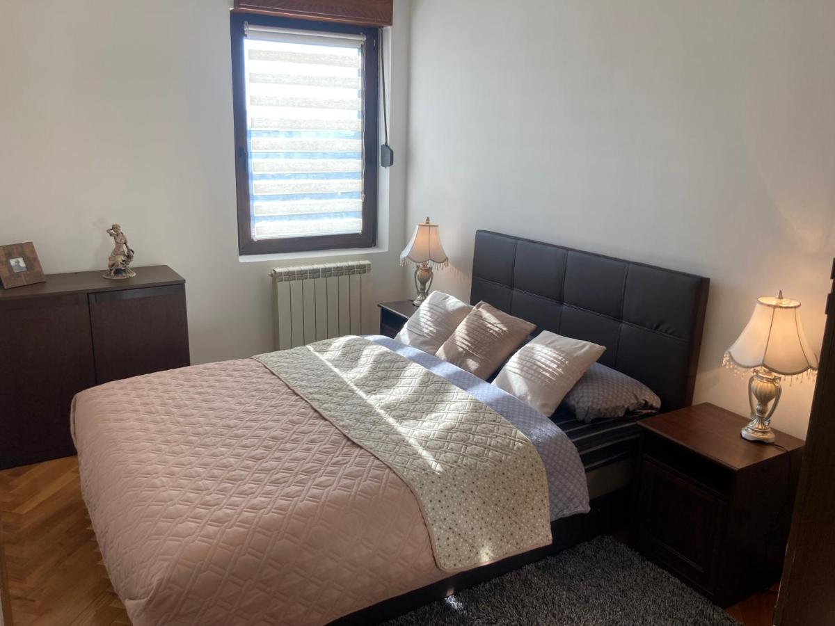 Rajana , Beograd - Hram Svetog Save Apartment Екстериор снимка