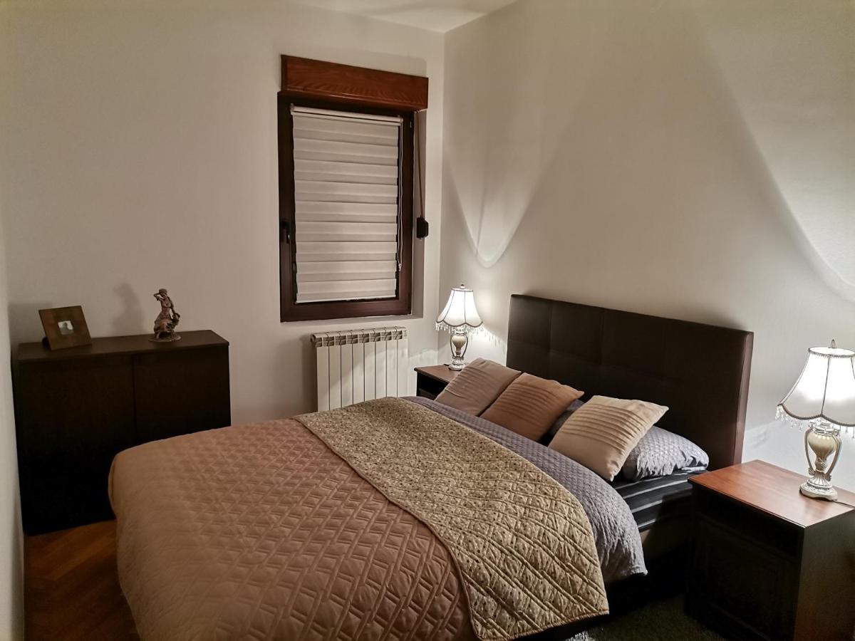Rajana , Beograd - Hram Svetog Save Apartment Екстериор снимка